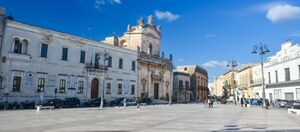 Manduria Piazza.jpg